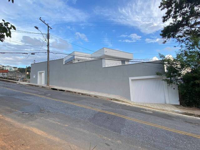 #3866 - Casa para Venda em Belo Horizonte - MG - 2