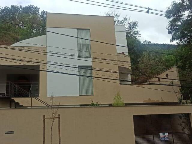#3916 - Casa para Venda em Belo Horizonte - MG