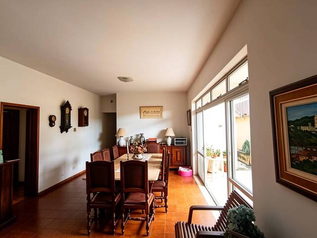 Casa para Venda em Belo Horizonte - 2