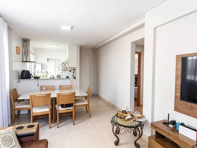 Apartamento para Venda em Belo Horizonte - 2