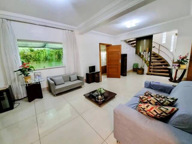#4229 - Casa para Venda em Belo Horizonte - MG