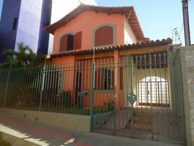 #3738 - Casa para Venda em Belo Horizonte - MG - 1